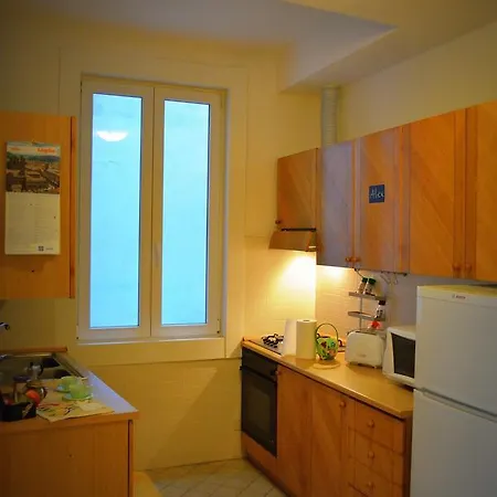 Caccia Bed & Breakfast *